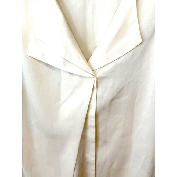 TAHARI PLEAT FRONT XS BLOUSE IN IVORY - Picture 7 of 10